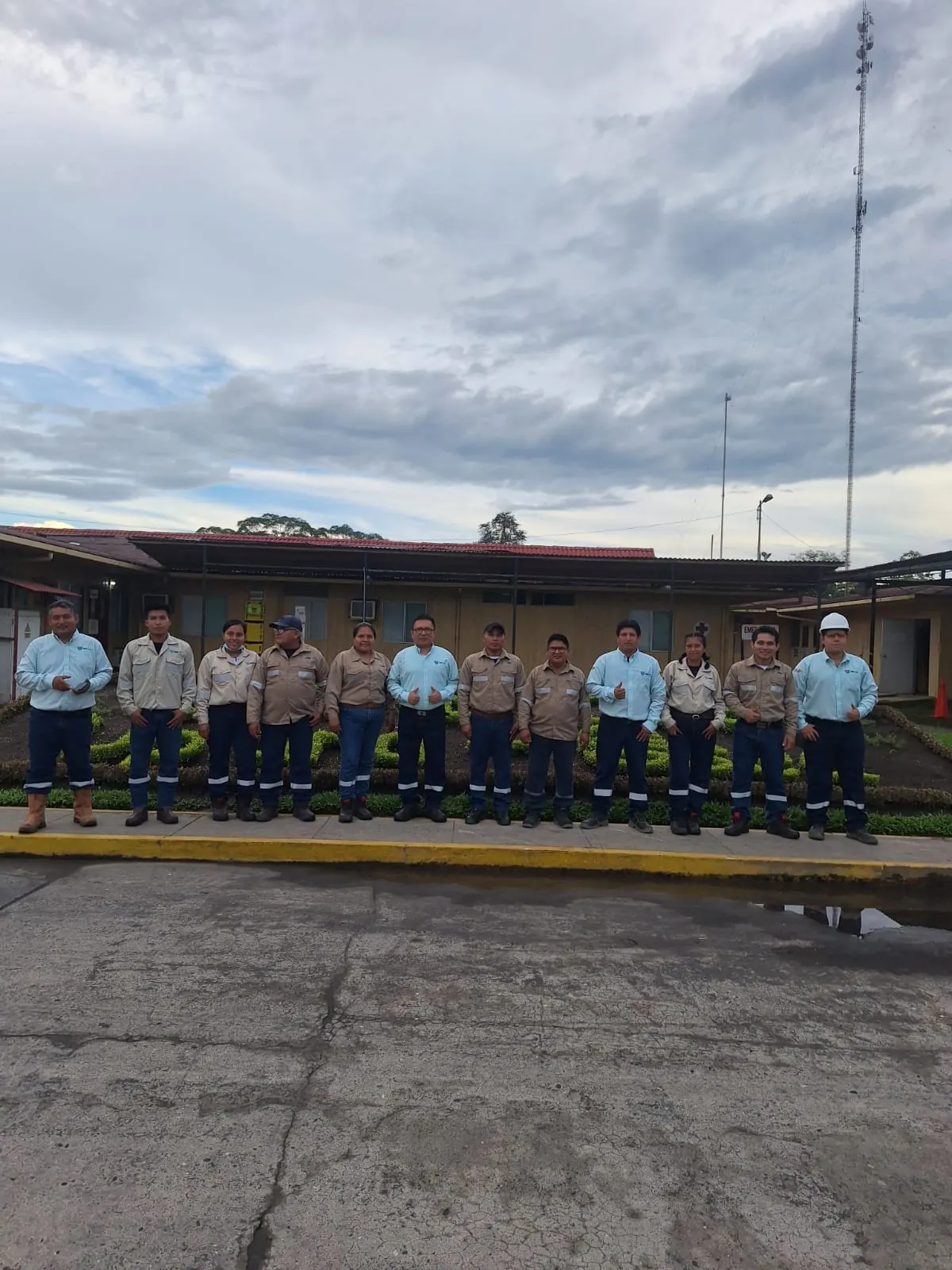 Agentes de seguridad de Yanapuma en formación